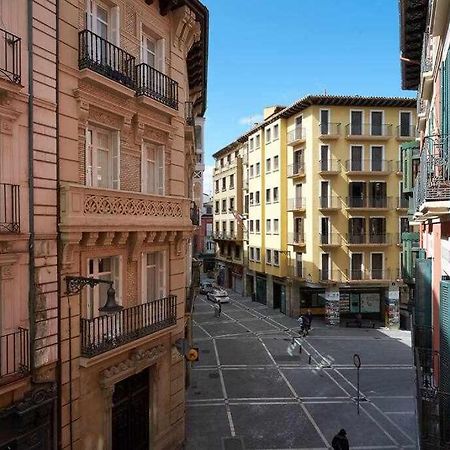 Apartamento Ayla Ayuntamiento Pamplona Exteriér fotografie