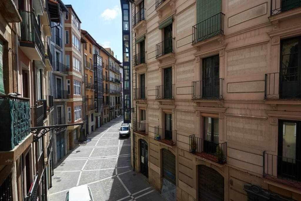 Apartamento Ayla Ayuntamiento Pamplona Exteriér fotografie